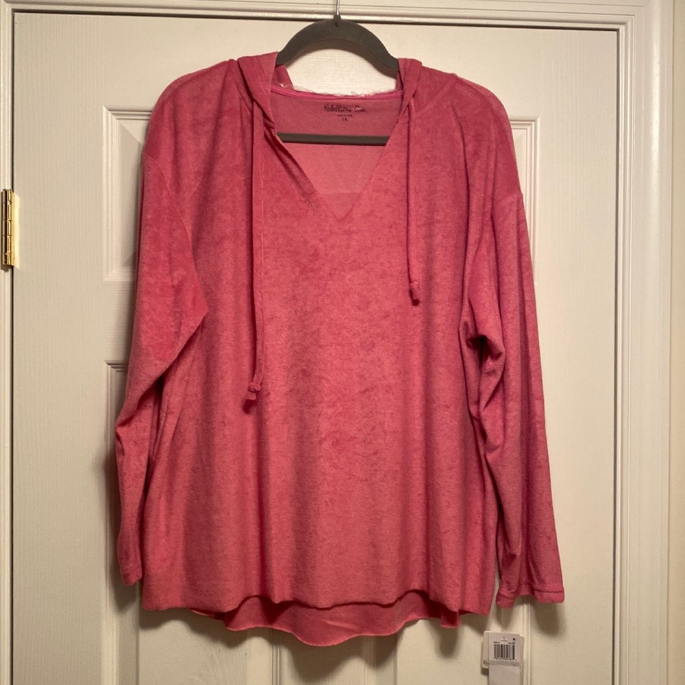 Brand New Rebellious One Hot Pink Hooded Sweatshirt…size 1X - Picture 1 of 4